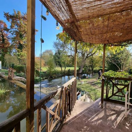 La Roulotte Du Moulin De Palet Βίλα Baugé Εξωτερικό φωτογραφία